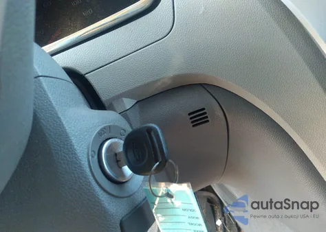 2010 Chevrolet Traverse Ls from USA, damaged, VIN 1GNLVEED8AS153598